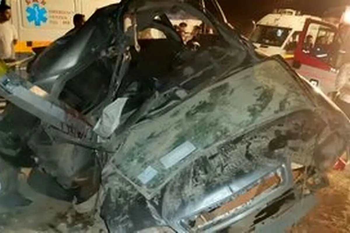 (تصویر) تصادف مرگبار زانتیا با تیر چراغ برق