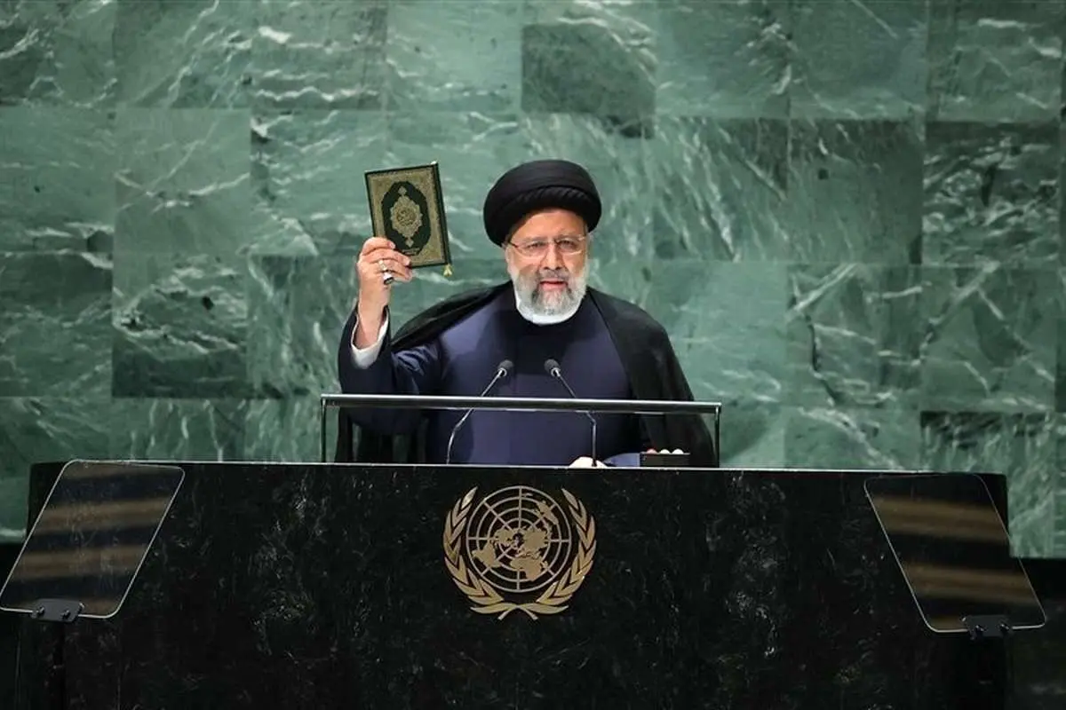 عکس همراهان رئیسی در زمان سخنرانی در صحن سازمان ملل