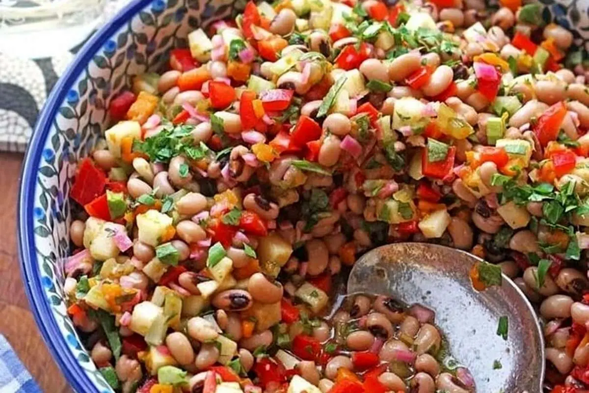 این سالاد پرتغالی میتونه یه وعده غذایی باشه!