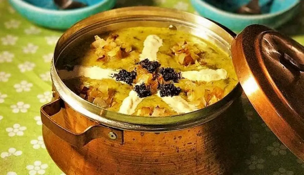 “قاتوق کشک و سیب”، غذایی اصیل و سنتی و مزه‌ای به یادماندنی