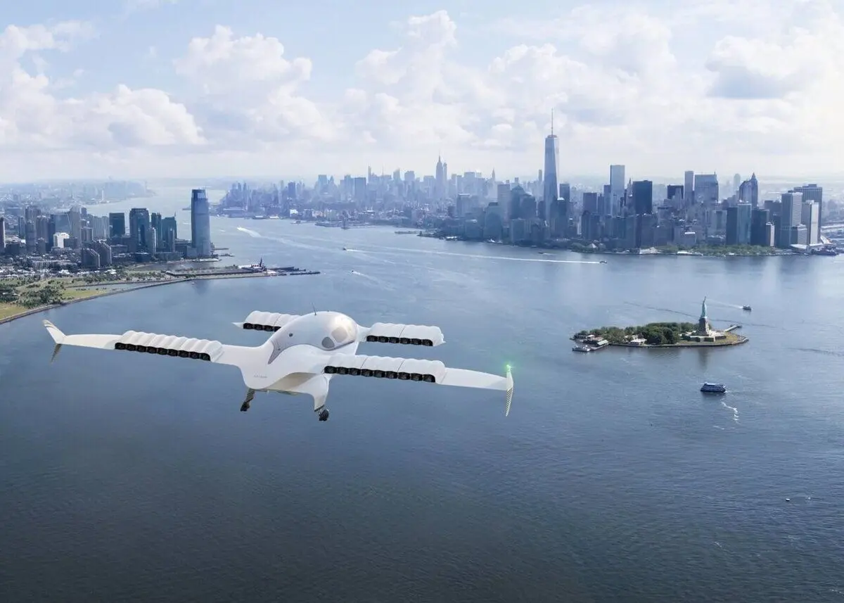 (تصویر) زمان پرواز اولین eVTOL جهان