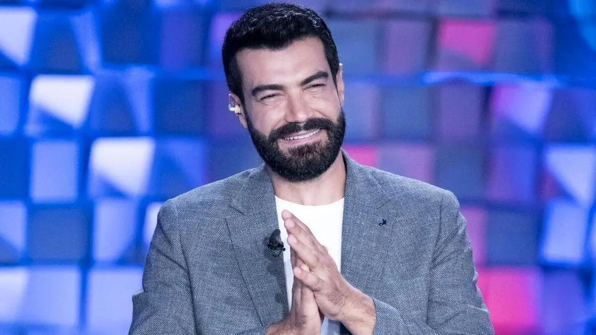 (عکس) بازیگر ترک محبوب ایرانی‌ها، ازدواج کرد