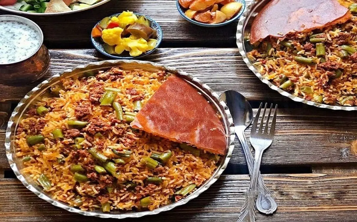 طرز تهیه لوبیا پلو شیرازی به روش رستورانی؛ خوشمزه و مجلسی