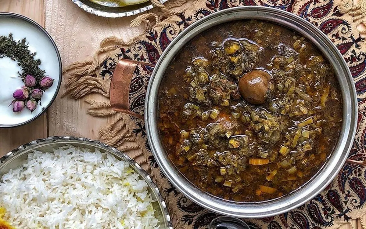 طرز تهیه خورش تره فرنگی؛ خوشمزه و لذیذ