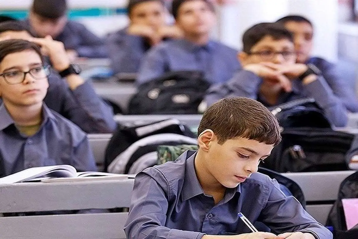 وحیدی: ۲۳ هزار کلاس درس فاقد معلم است/ قالیباف: پیگیری می‌کنم