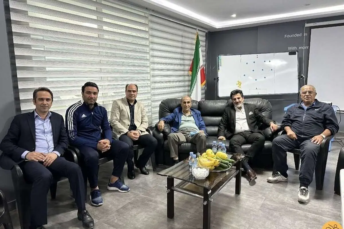 بین خطیر و نکونام چه گذشت؟