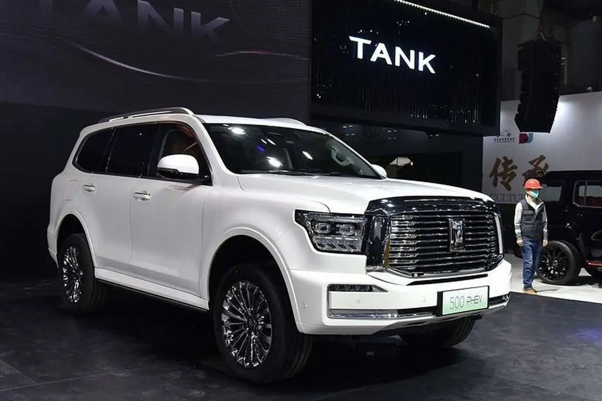 (تصاویر) تانک ۵۰۰ پلاگین هیبرید؛ آیا این غول سنگین چینی واقعا سریع است؟!