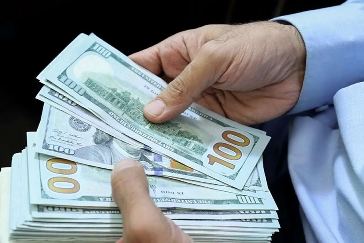 اضافهکارِ ۴۱۲ میلیون تومانیِ آقای مدیر درز کرد!