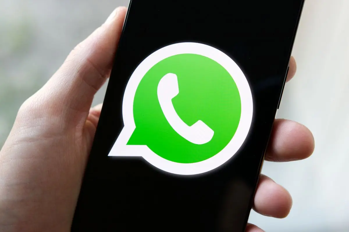 واتس‌اپ به ویژگی جدید Reply Bar مجهز می‌شود؛ پاسخ سریع‌تر به تصاویر، ویدیو‌ها و گیف‌ها
