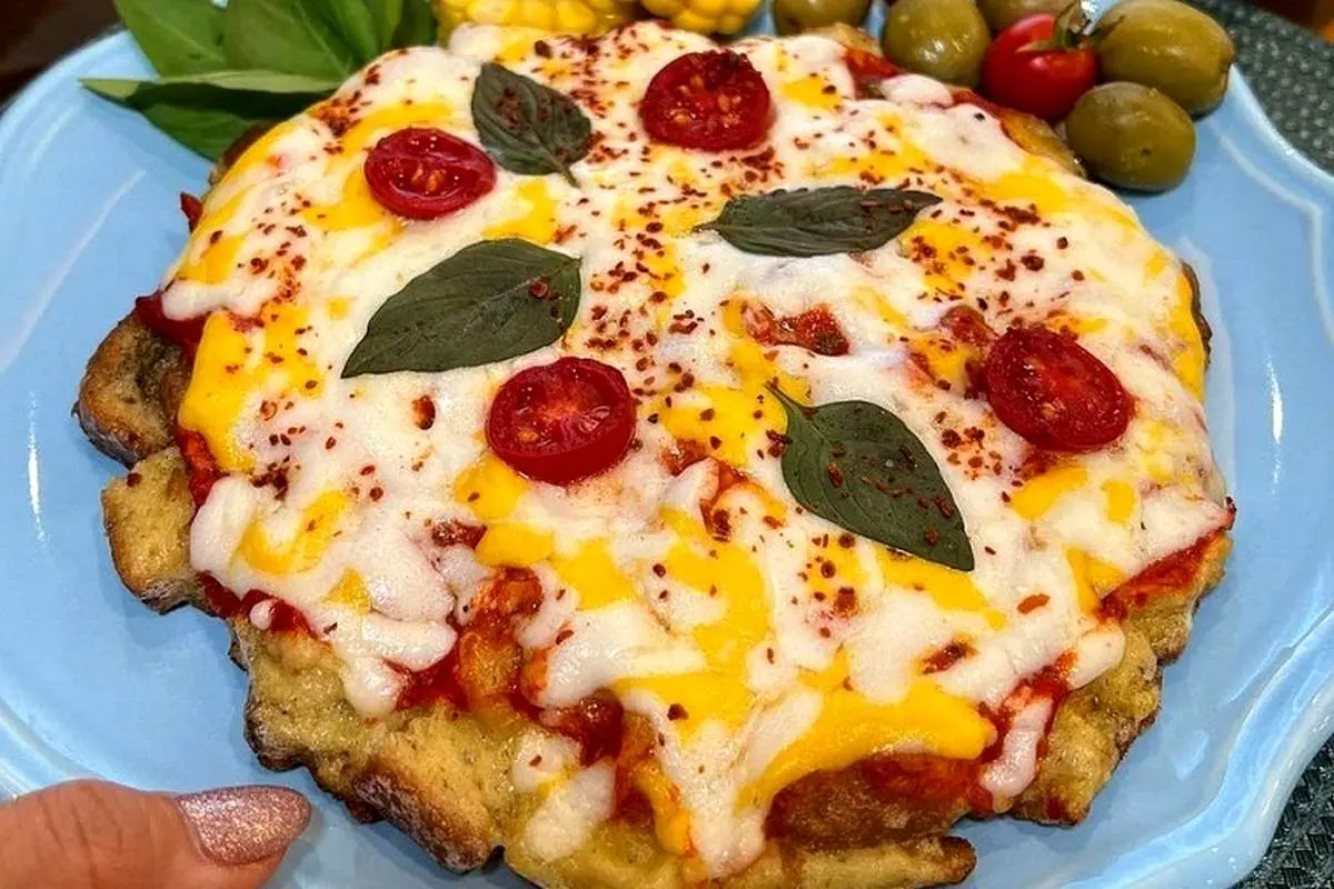 طرز تهیه املت پیتزایی با نان تست؛ ساده و فوری