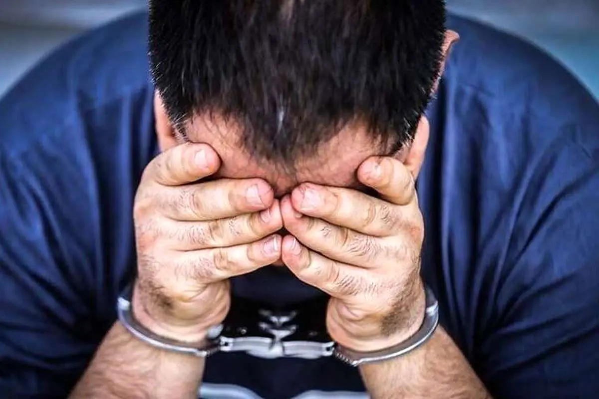 کینه گشایی آتشین کارگر اغذیه فروشی