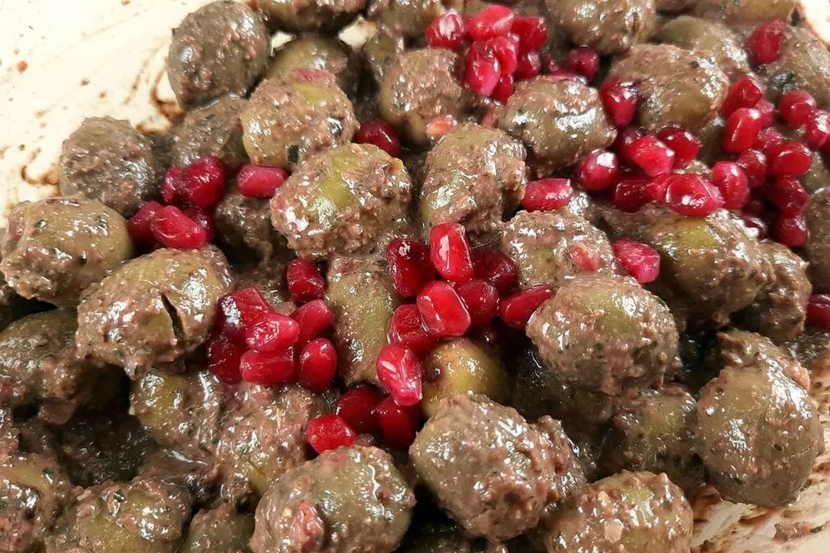 طرز تهیه زیتون پرورده