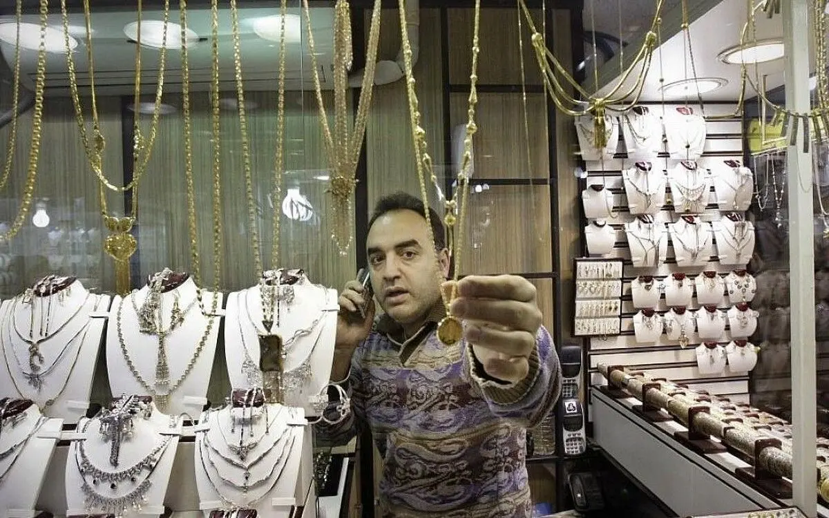 رمزگشایی از معمای متناقض در اقتصاد ایران