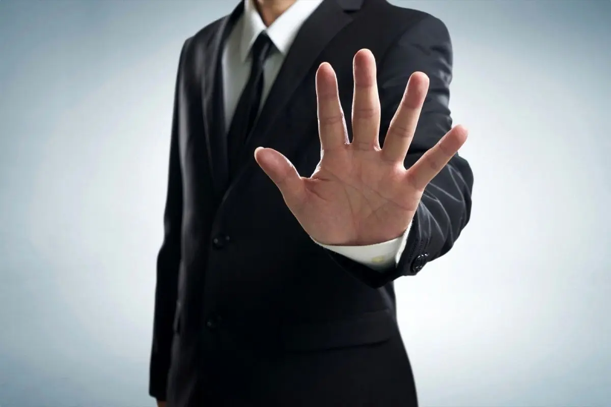 چگونه نه بگوییم که دیگران ناراحت نشوند؟
