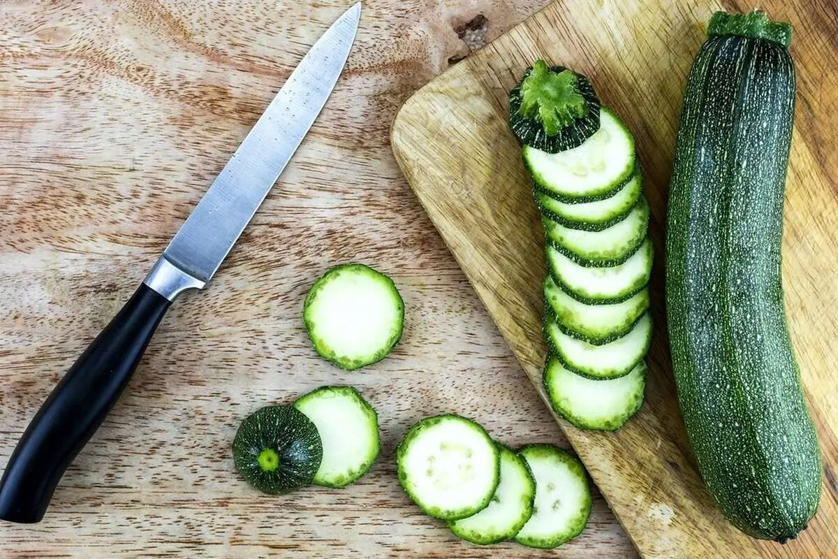 طبع کدو سبز؛ این افراد کدو سبز نخورند