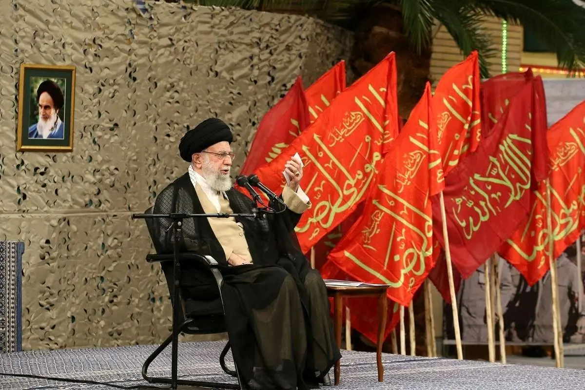 پاسخ رهبر انقلاب به گله دختر شهید /ماموریت کامل انجام شد