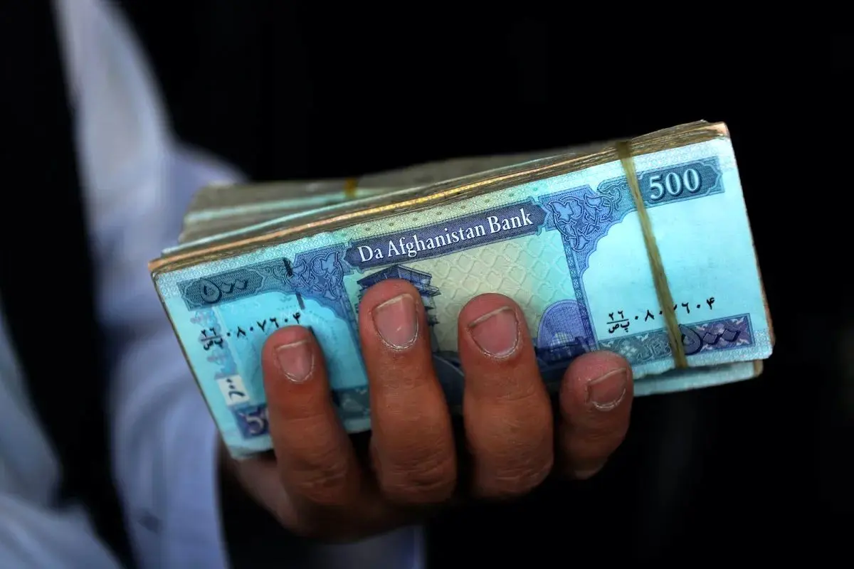 طالبان جهان اقتصاد را انگشت به دهان کرد