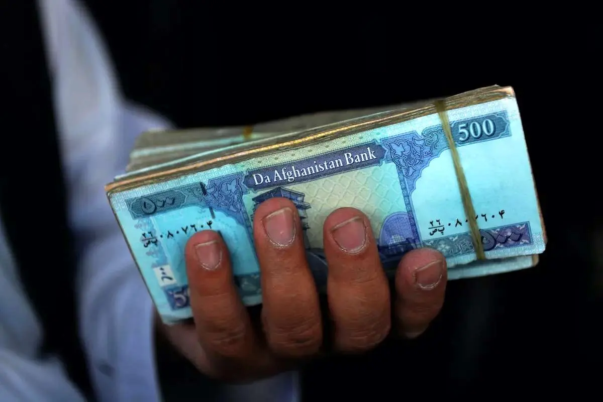 طالبان جهان اقتصاد را انگشت به دهان کرد