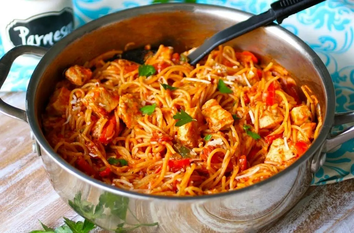 این غذا نامبر وان نباشه یکی از محبوبترینهاست!