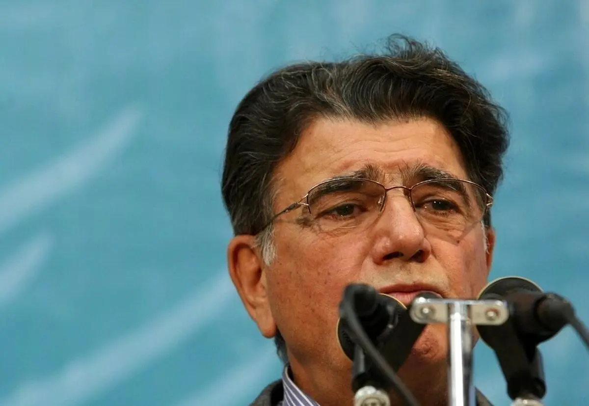 (ویدئو) آواز شنیدنی استاد شجریان در آرامگاه مولانا