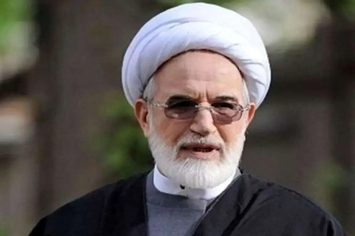 (تصویر) مهدی کروبی در بیمارستان بستری شد