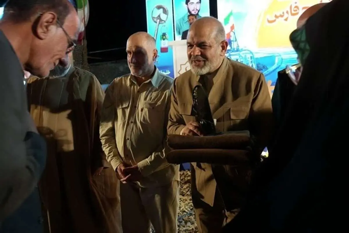 وزیر کشور: آمریکا دست از پا خطا کنند باید تاوان بدهند