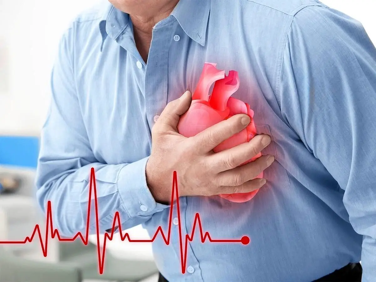 چگونه فرد دچار سکته قلبی را نجات دهیم؟