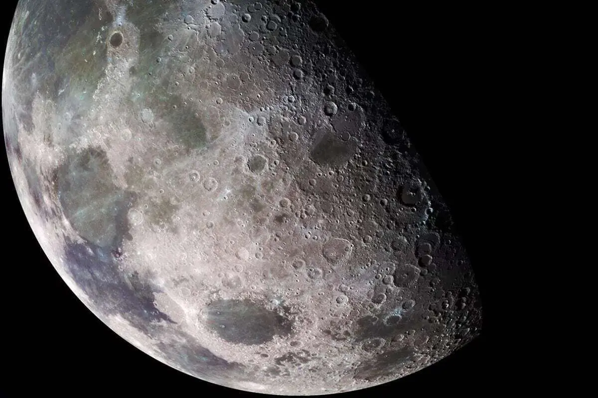 (عکس) زمینی‌ها برای اولین‌بار نیمه تاریک ماه را دیدند