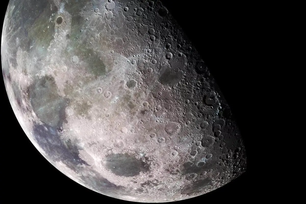 (عکس) زمینی‌ها برای اولین‌بار نیمه تاریک ماه را دیدند