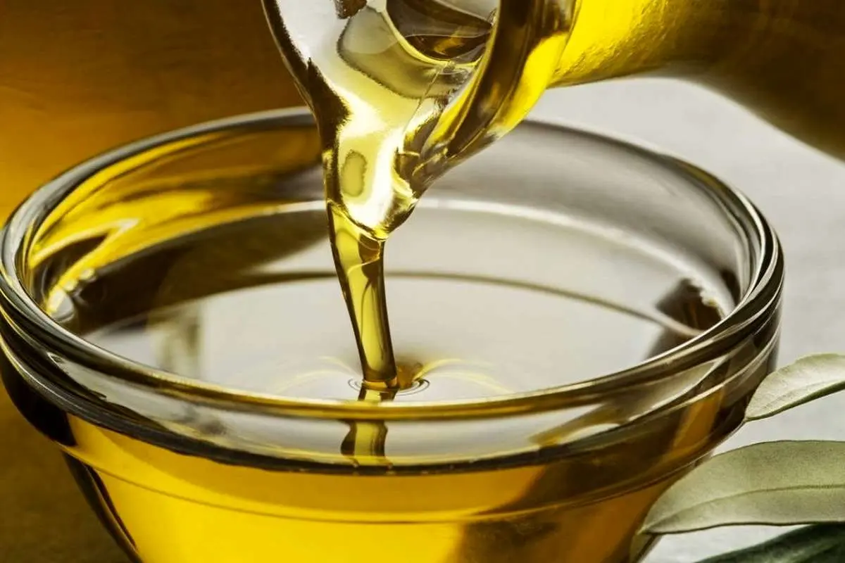 قیمت روغن جامد و مایع در بازار چند؟