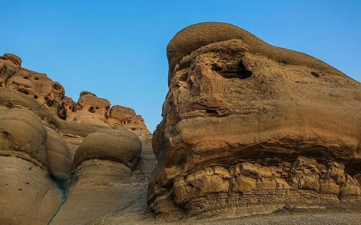 چند ده کیلومتر فاصله از تهران برای دیدن پاییز/ به روستای ارواح سنگی بروید، اما نترسید!
