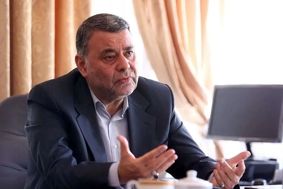 محمد صدر: رئیسی درباره FATF تغییر موضع داده و موافق شده است