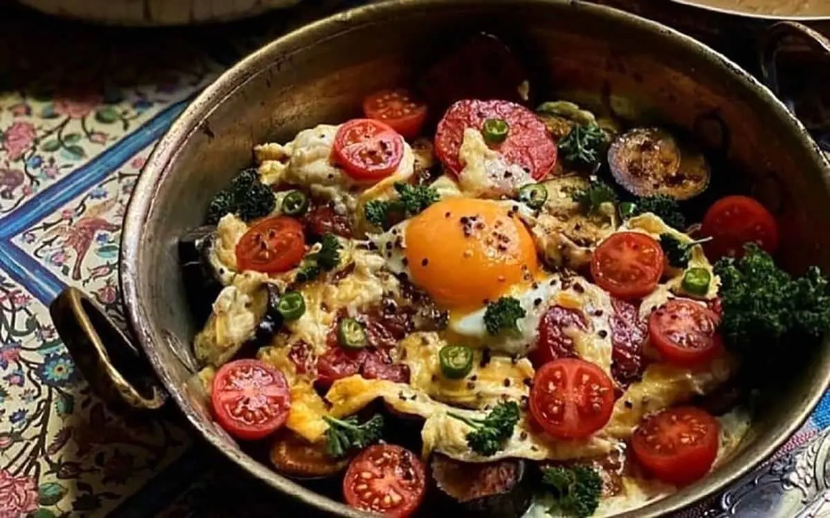 طرز تهیه «ورقه گیلکی» خوشمزه؛ غذایی با بادمجان