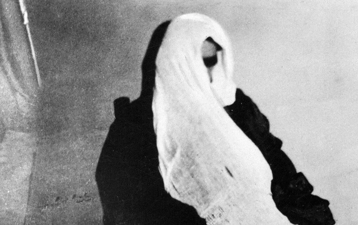 (تصویر) این زن آخرین «جادوگر» بریتانیا بود