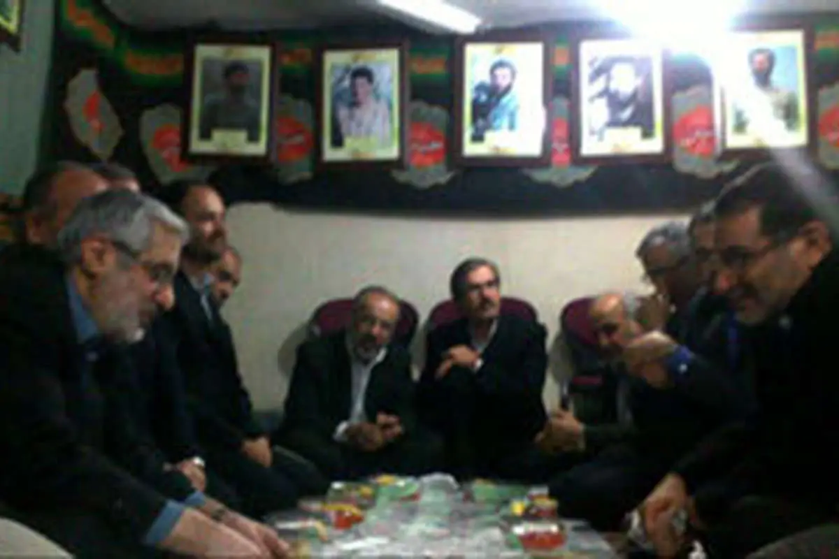 عکس> موسوی در سالگرد شهید باکری