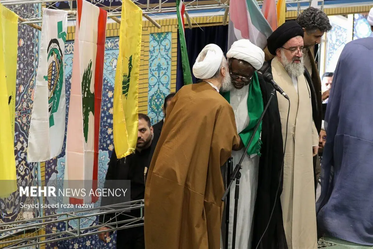 (تصاویر) شیخ زکزاکی در نماز جمعه تهران