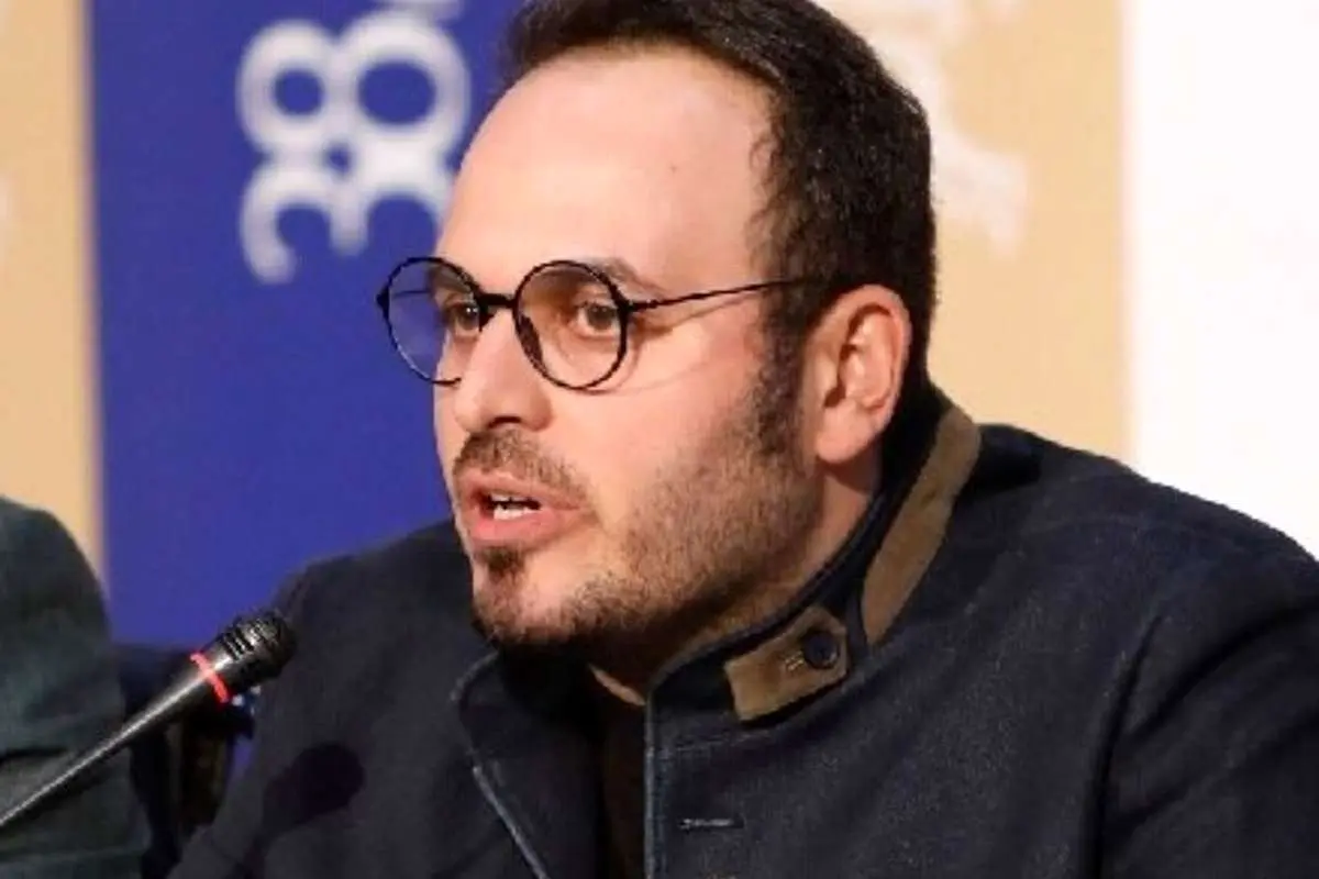 (ویدئو) واکنشها به بازی کارگردان سریال زخم کاری در سریال خودش