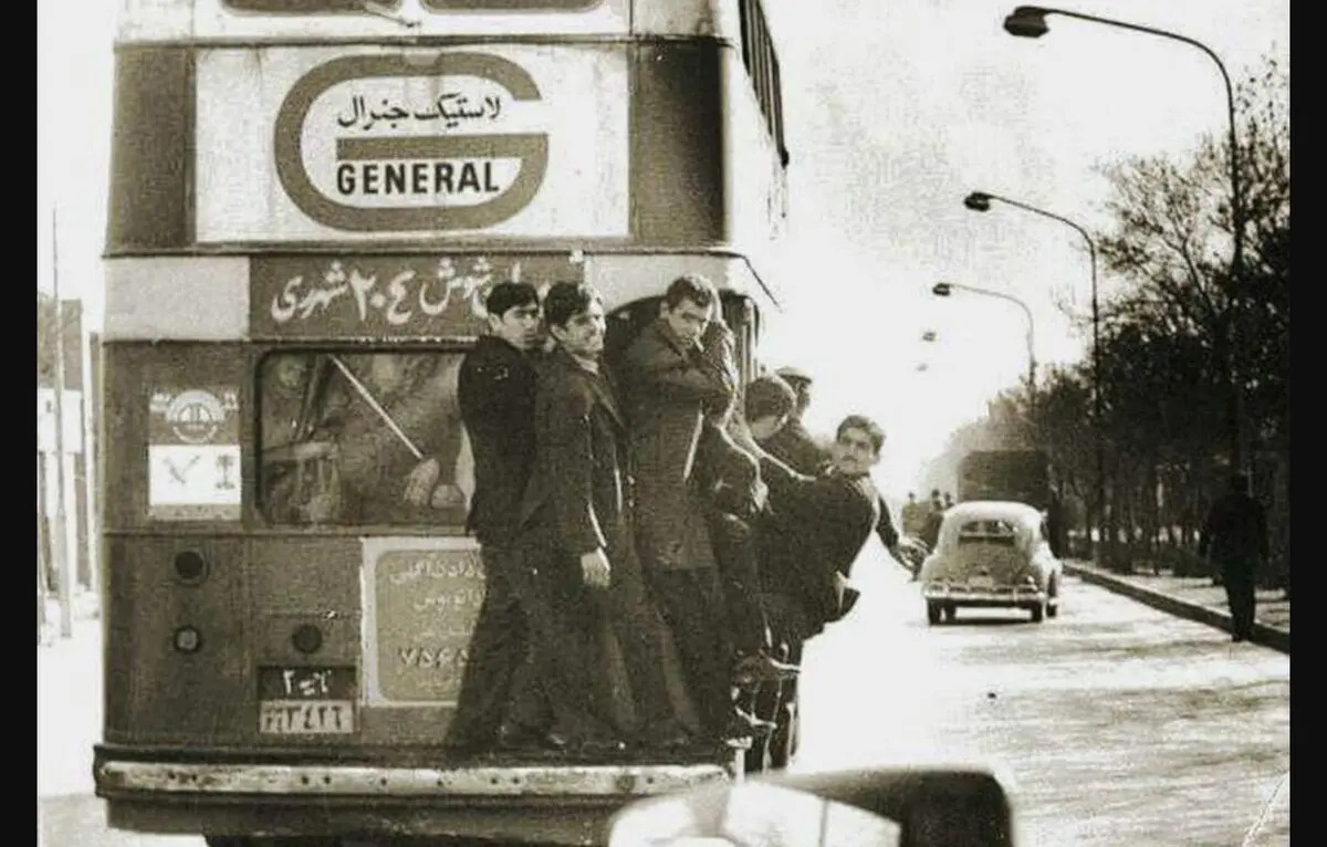 طرح چوبی‌کردن صندلی اتوبوس‌ها کلید خورد!