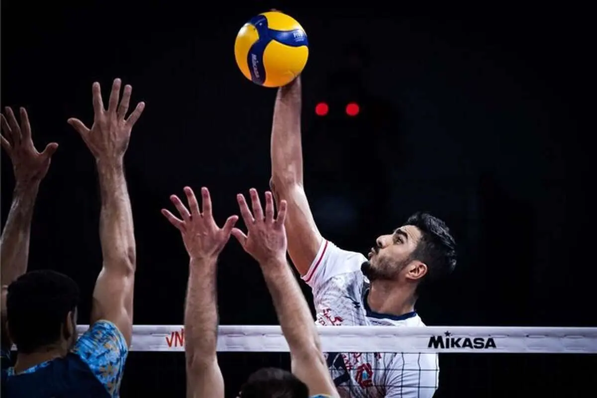 سرمربی سرشناس والیبال پیشنهاد ایران را رد کرد