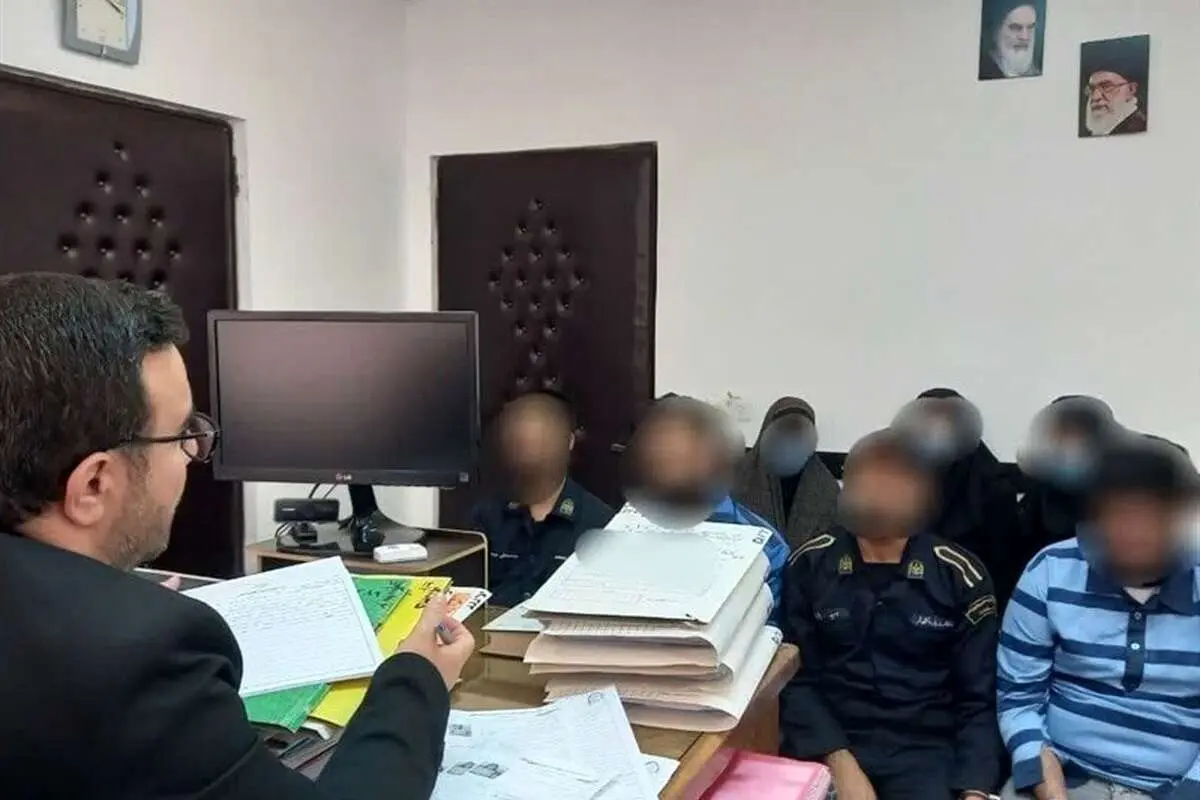 بازداشت ۸ نفر از کارمندان گمرک بیله‌سوار به اتهام دریافت رشوه/ همه متهمان از کار تعلیق شدند