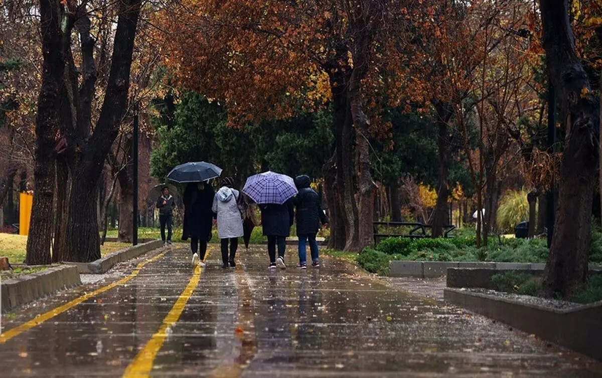 تشدید بارش و آبگرفتگی معابر در۴ استان/افزایش ارتفاع موج در شمال و جنوب کشور