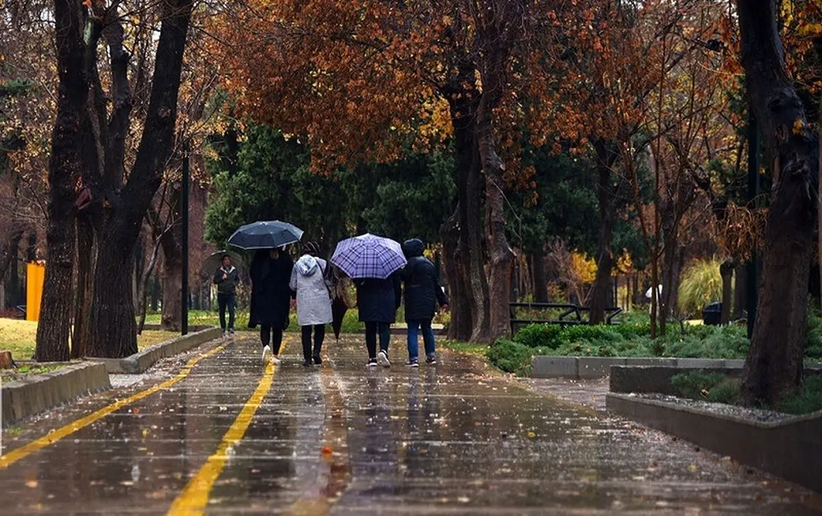 تشدید بارش و آبگرفتگی معابر در۴ استان/افزایش ارتفاع موج در شمال و جنوب کشور