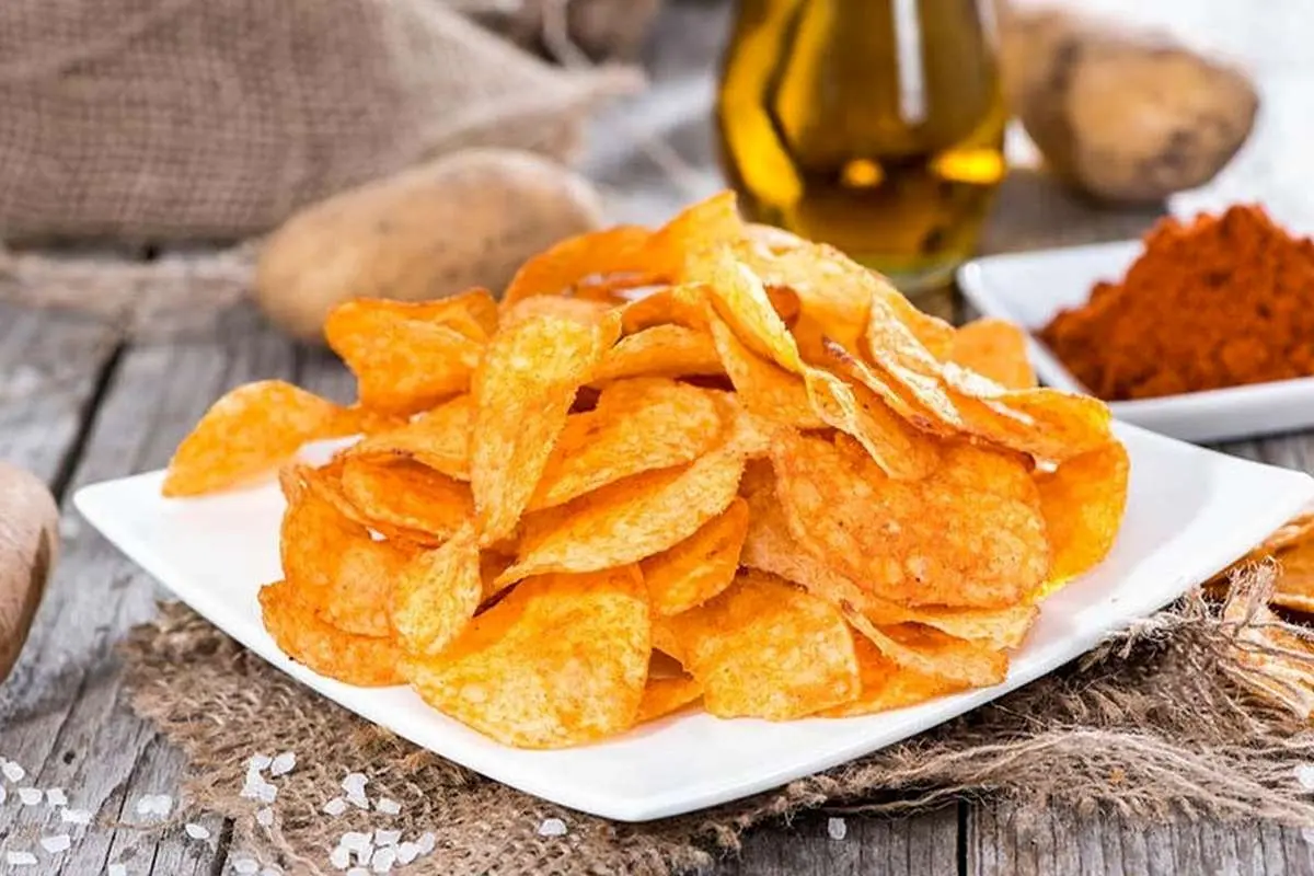 طرز تهیه چیپس خانگی سرکهای ترد و خوشمزه به سبک بازاری