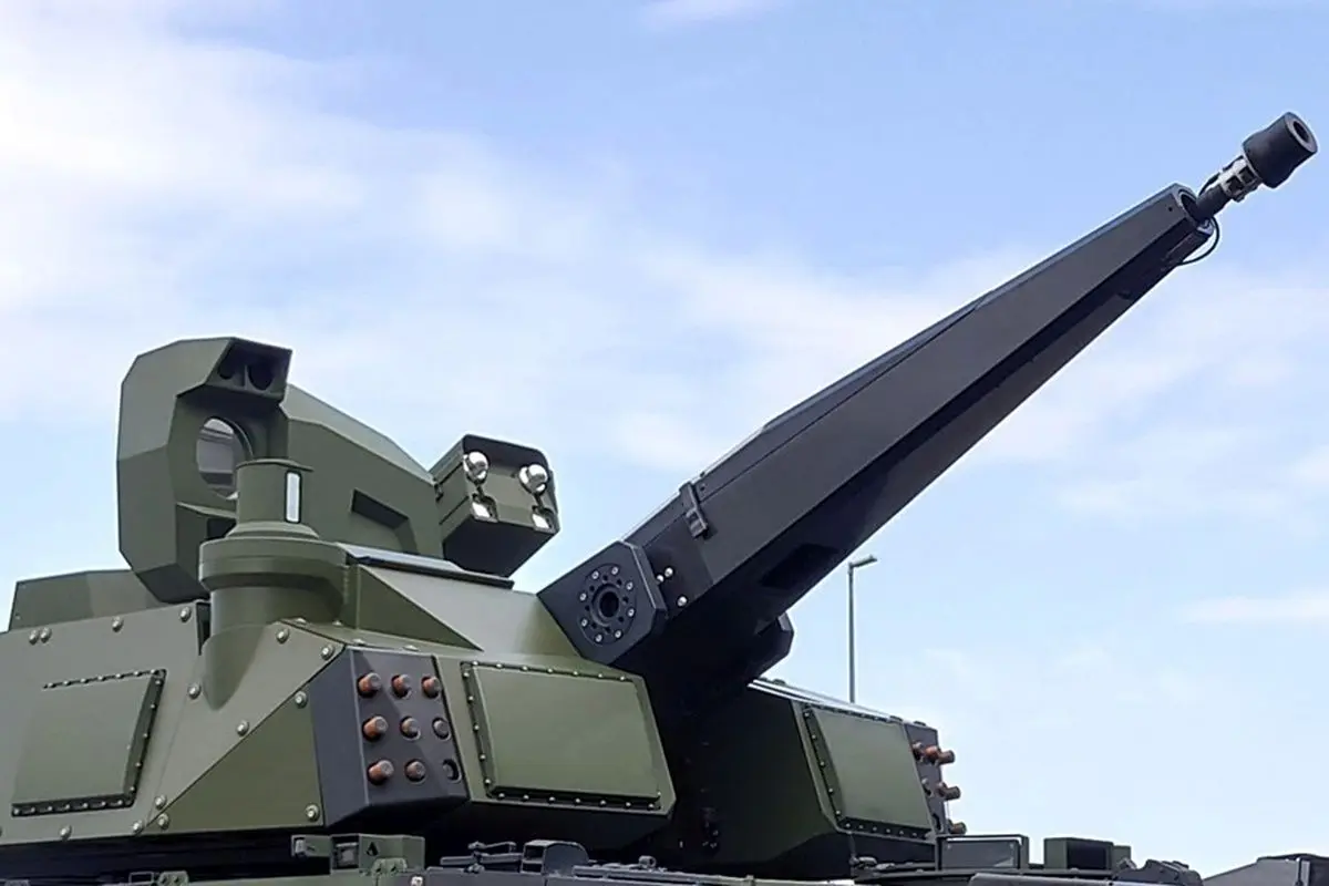 (ویدیو) رونمایی از سامانه skyranger۳۰؛ شکارچی بی رحم پهپاد‌ها