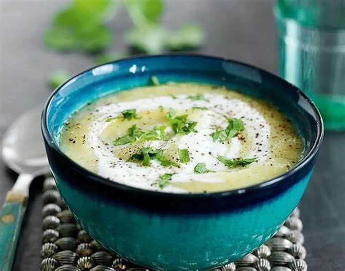 با این سوپ لذیذ یک شب پاییزیِ عاشقانه را رقم بزن!