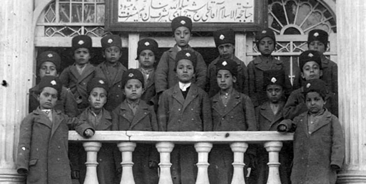 داستان پای بساطی‌های بازار اوزار و قنات فرمانفرمائیان