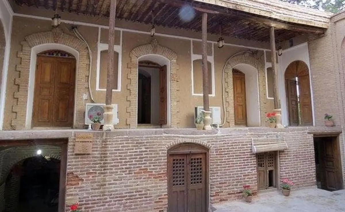 اجاره خانه نقلی کرمان چقدر بودجه می‌خواهد؟
