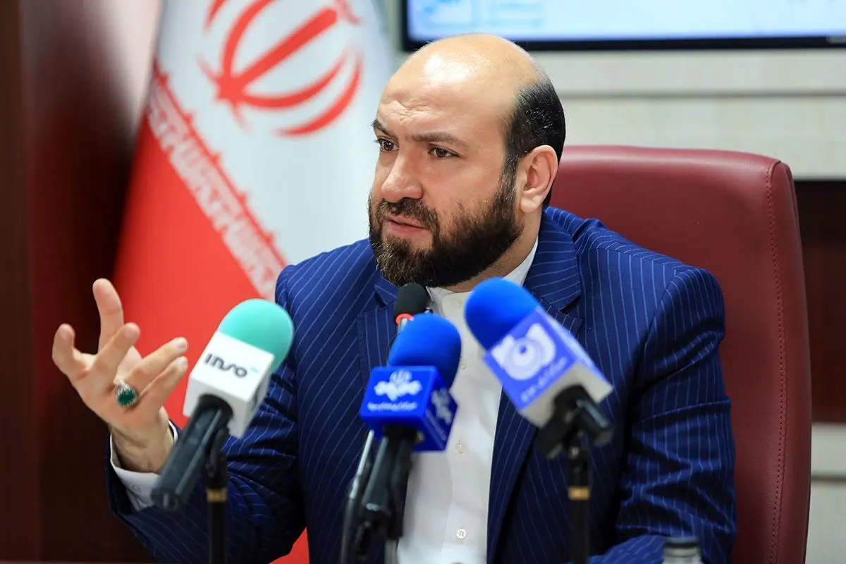 (ویدئو) دردسر خبر رجیستری آیفون ۱۴ برای رییس استاندارد