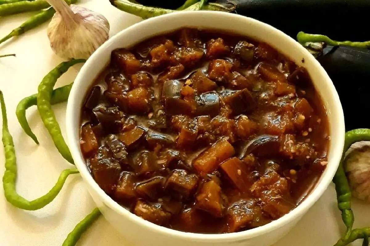 این ترشی بادمجان ویژه با رب انار را از دست ندهید