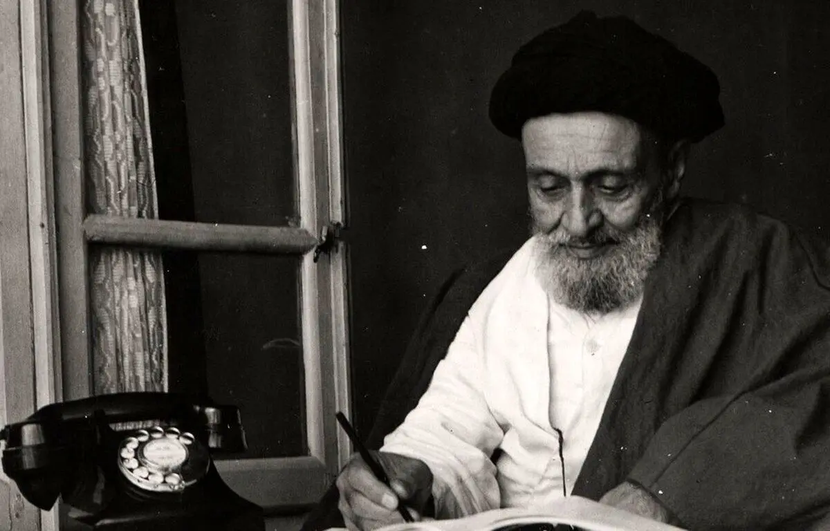 آیت‌الله کاشانی در مجلس عزاداری شعبان بی‌مخ!